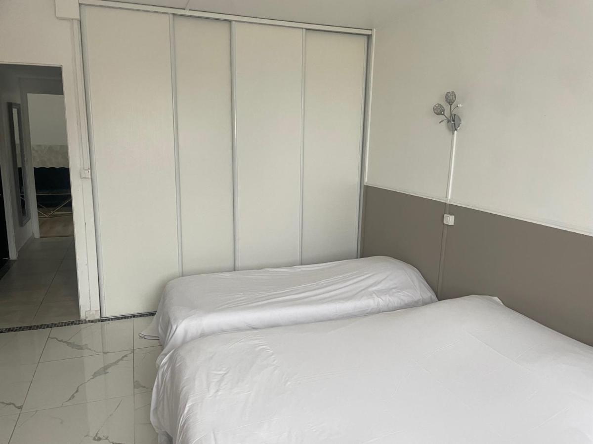 Family Hotel - Site Du Parc 조네이클랑 외부 사진