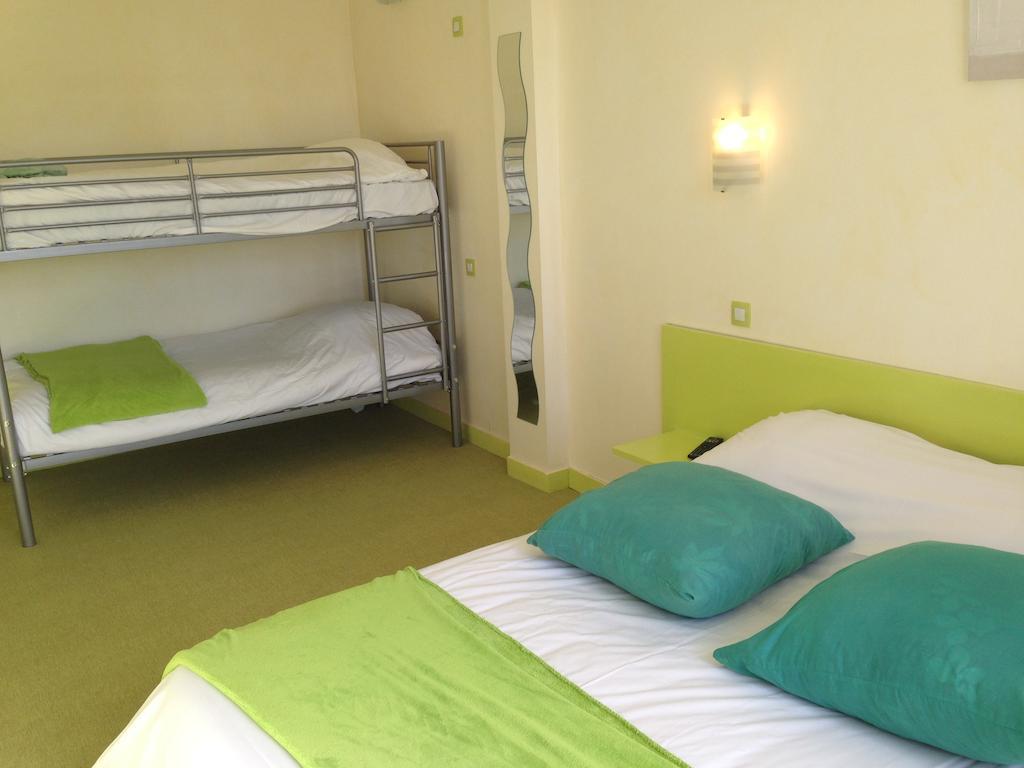Family Hotel - Site Du Parc 조네이클랑 외부 사진