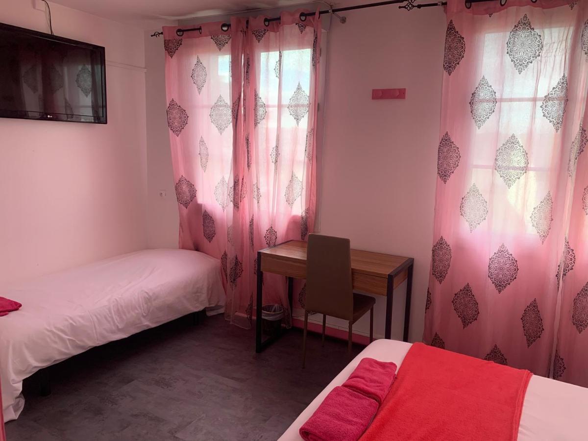 Family Hotel - Site Du Parc 조네이클랑 외부 사진